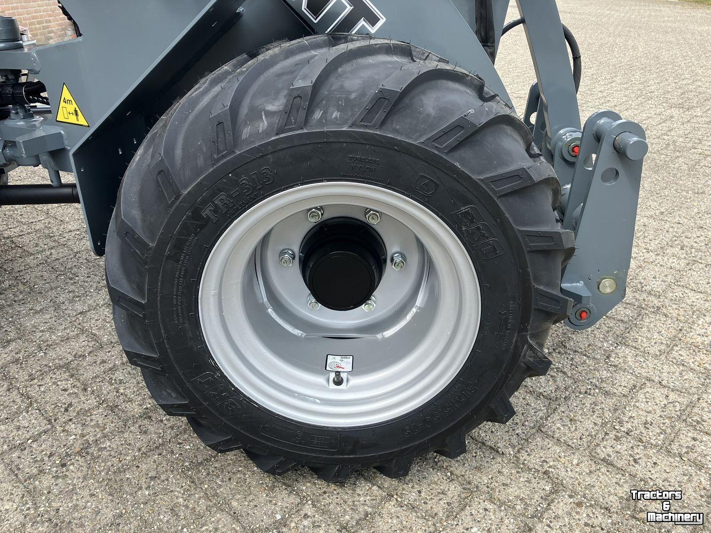 Radlader Giant G2300 HD