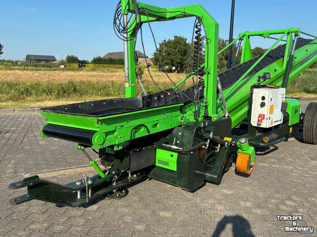 Lagerhausfüller AVR Cobra 80-17 + Toevoeband