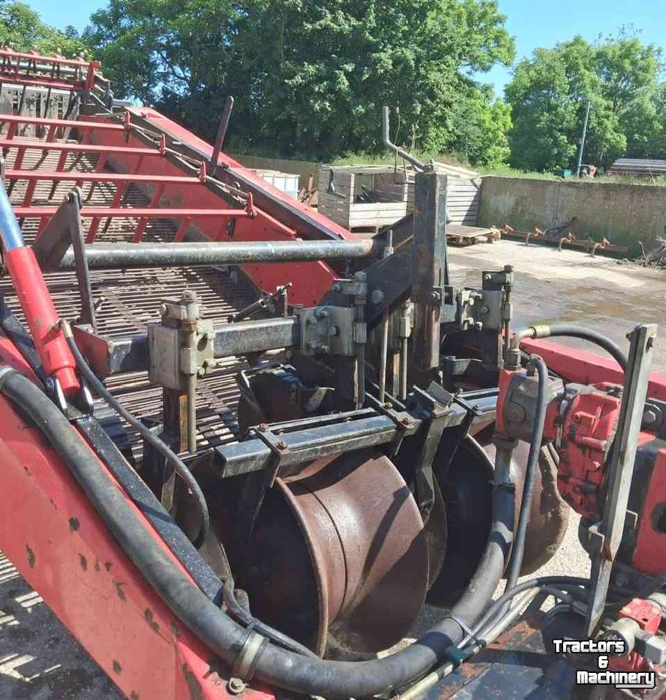 Kartoffelroder Amac AX2 aardappelrooier
