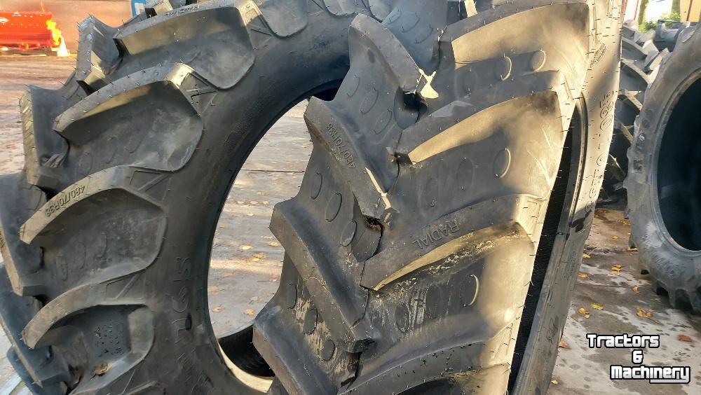 Räder, Reifen, Felgen & Distanzringe BKT 480/70R38