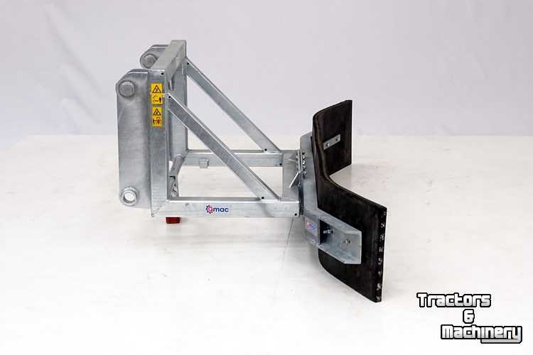 Sonstiges Landwirtschaftliche Transportmaschinen und Zubehör Qmac Rubber yard scraper hookup Schaeff 833-843-853