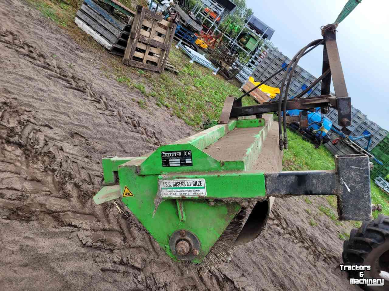 Kehrmaschine Bema Veegmachine agrar 2300