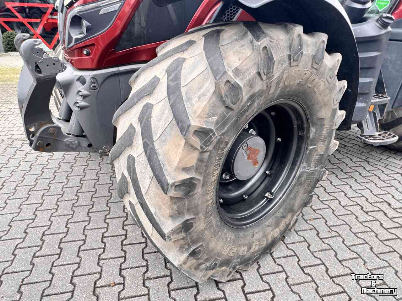 Schlepper / Traktor Valtra T174 Active