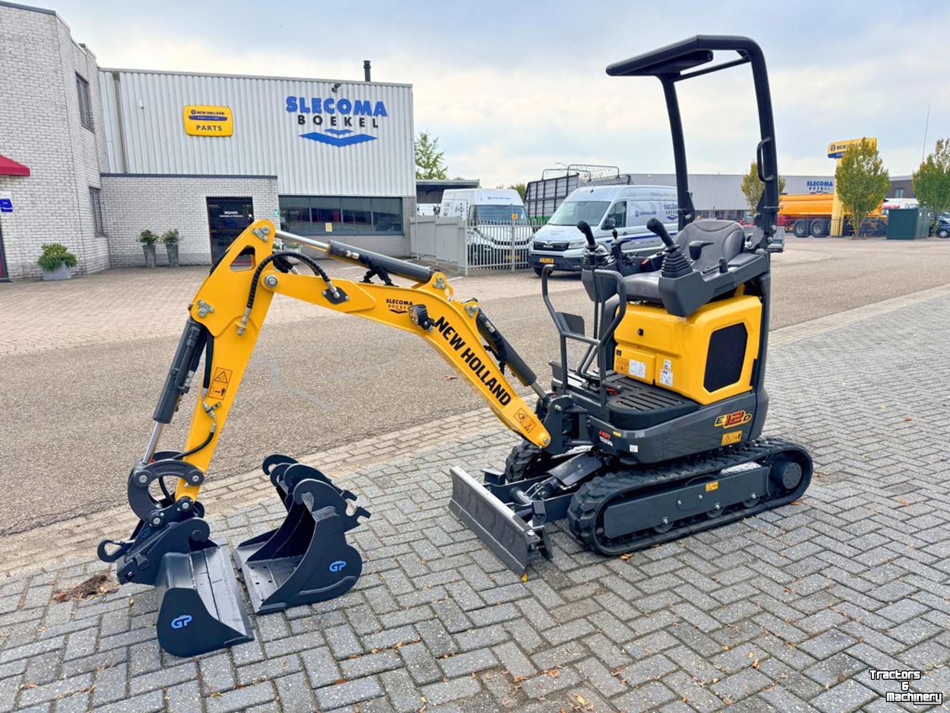 Minibagger New Holland E12D Minigraver