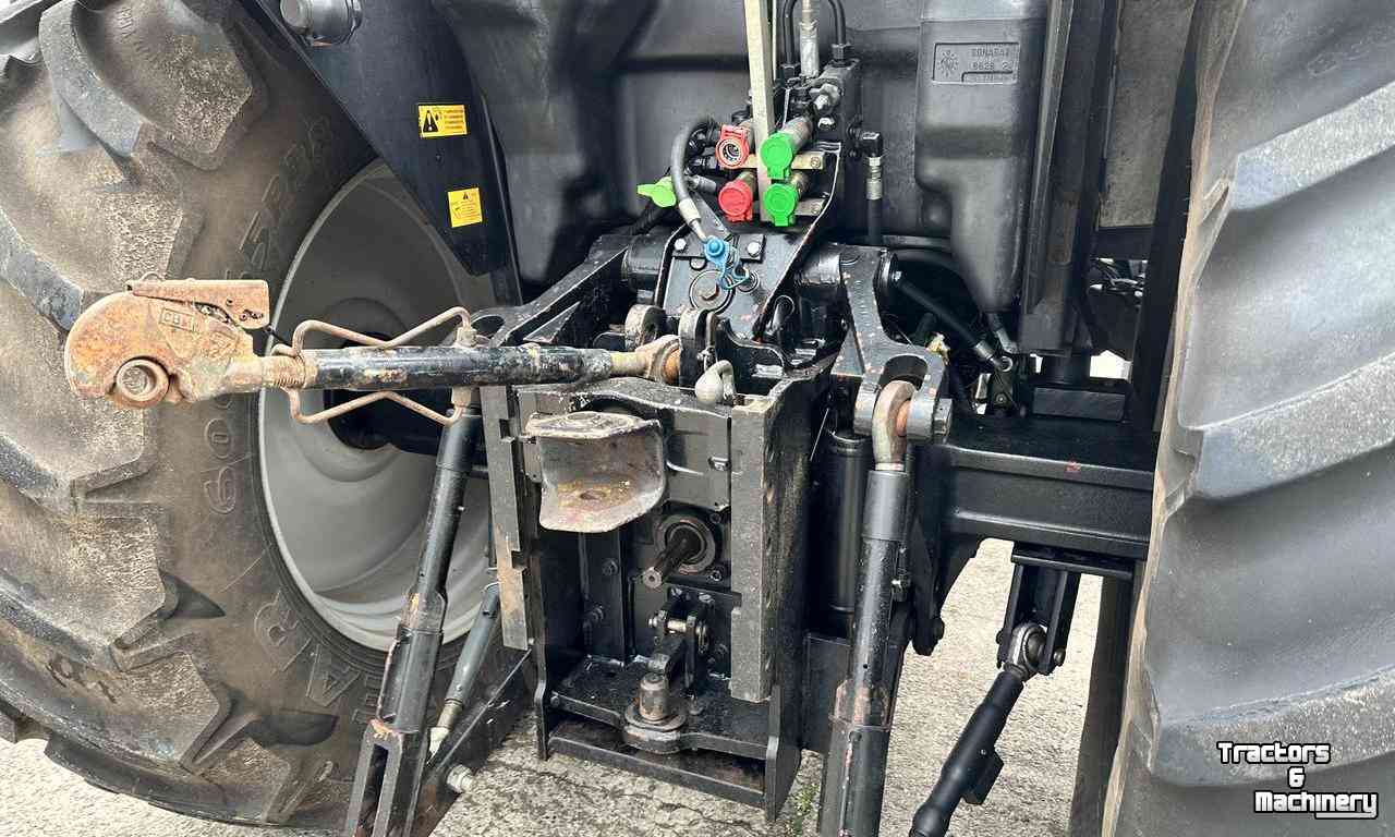 Schlepper / Traktoren Massey Ferguson 6255 Dynashift
