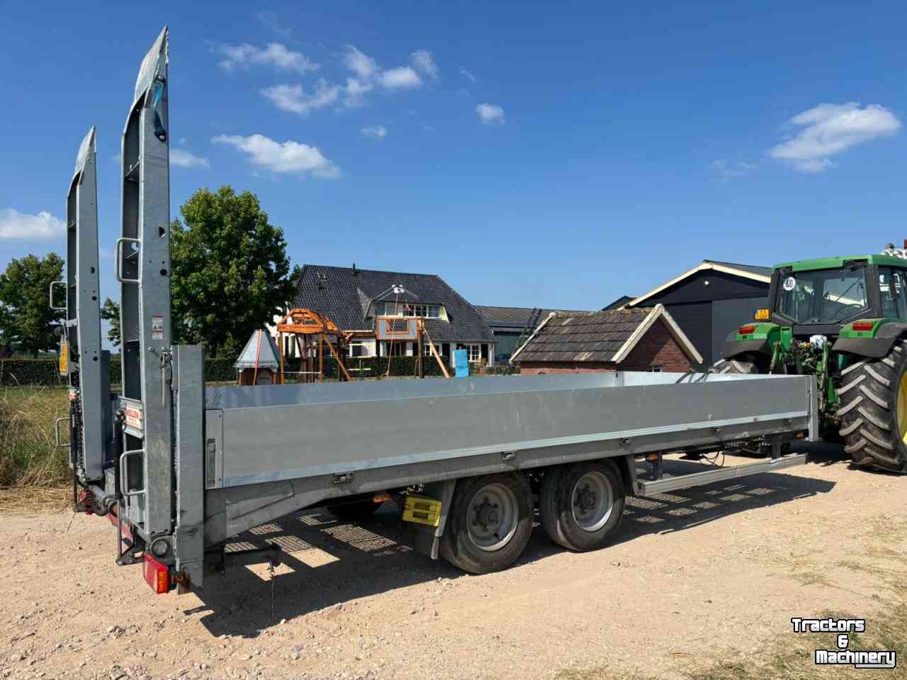 Tieflader / Anhänger  Möslein dieplader Oprijwagen