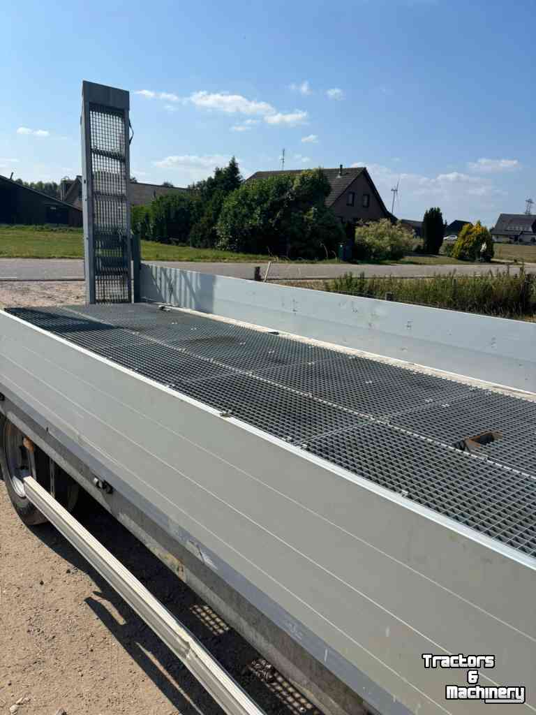 Tieflader / Anhänger  Möslein dieplader Oprijwagen
