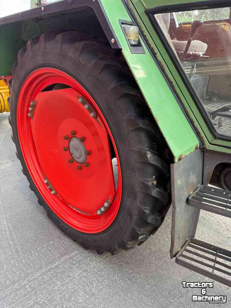 Schlepper / Traktor Fendt Farmer 305 LS Turbomatik