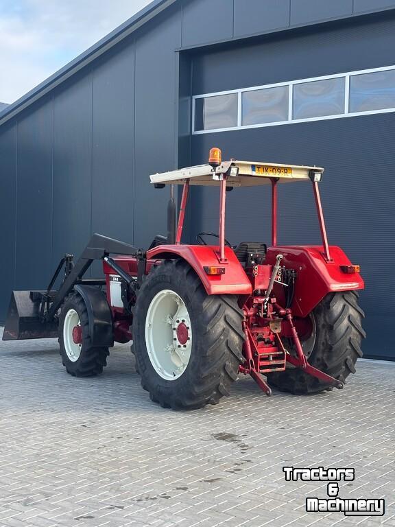 Schlepper / Traktor Case 844