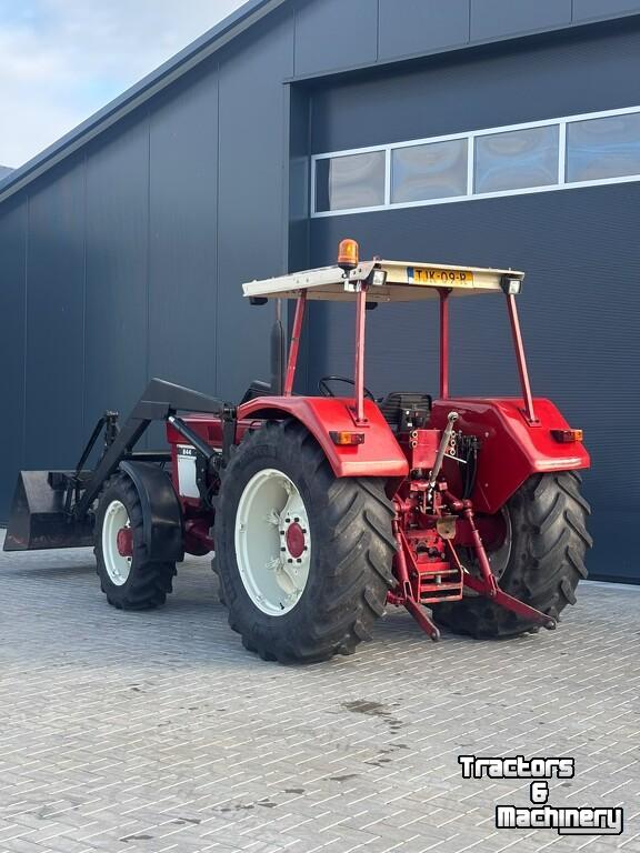 Schlepper / Traktor Case 844