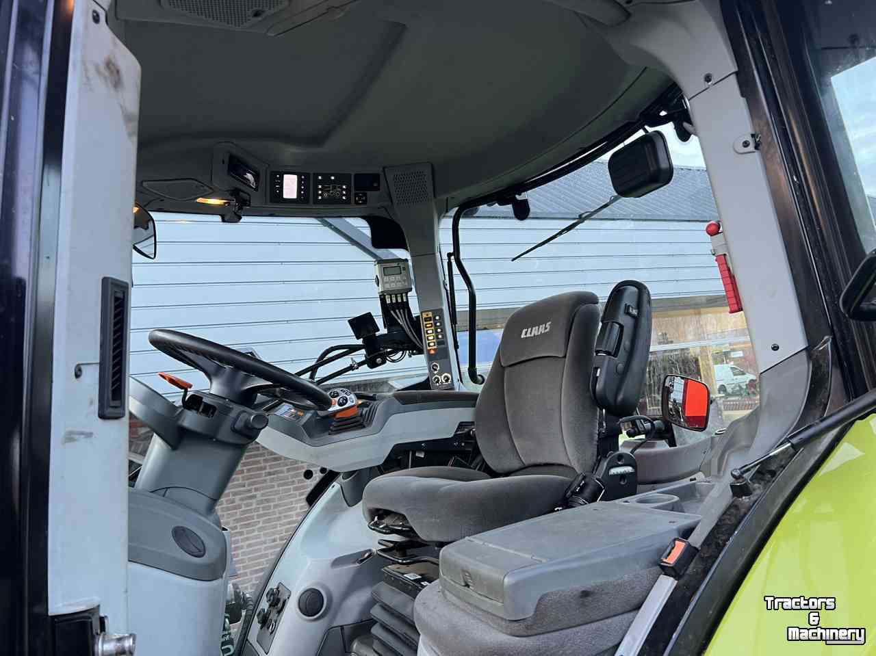 Schlepper / Traktor Claas Axion 810 Cmatic