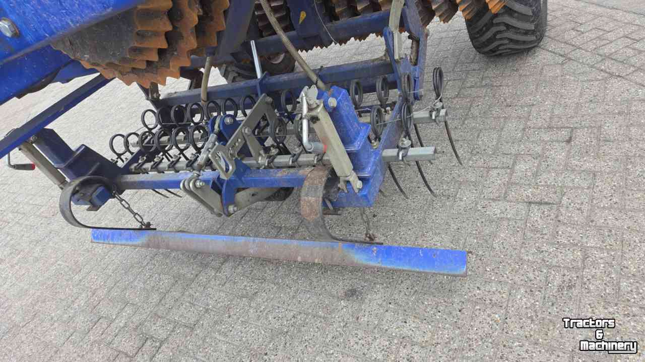 Grünlandverbesserer Dalbo Maxiroll 630