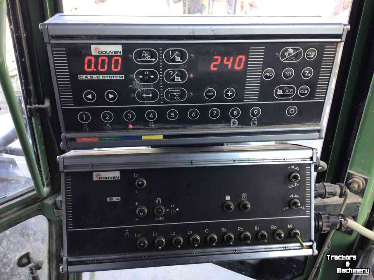 Anbaufeldspritze Douven P 80 21