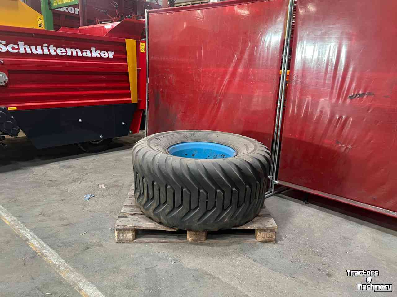 Räder, Reifen, Felgen & Distanzringe BKT 550/60-22.5