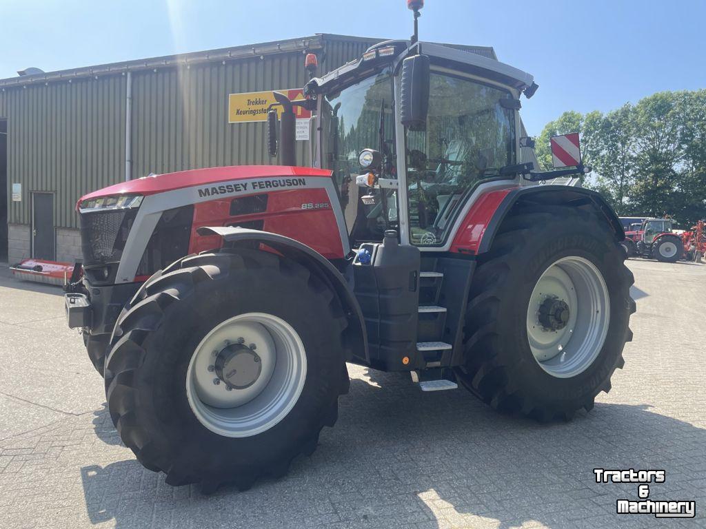 Schlepper / Traktor Massey Ferguson MASSEY FERGUSSON 8S.225 DYNA-VT EXCL