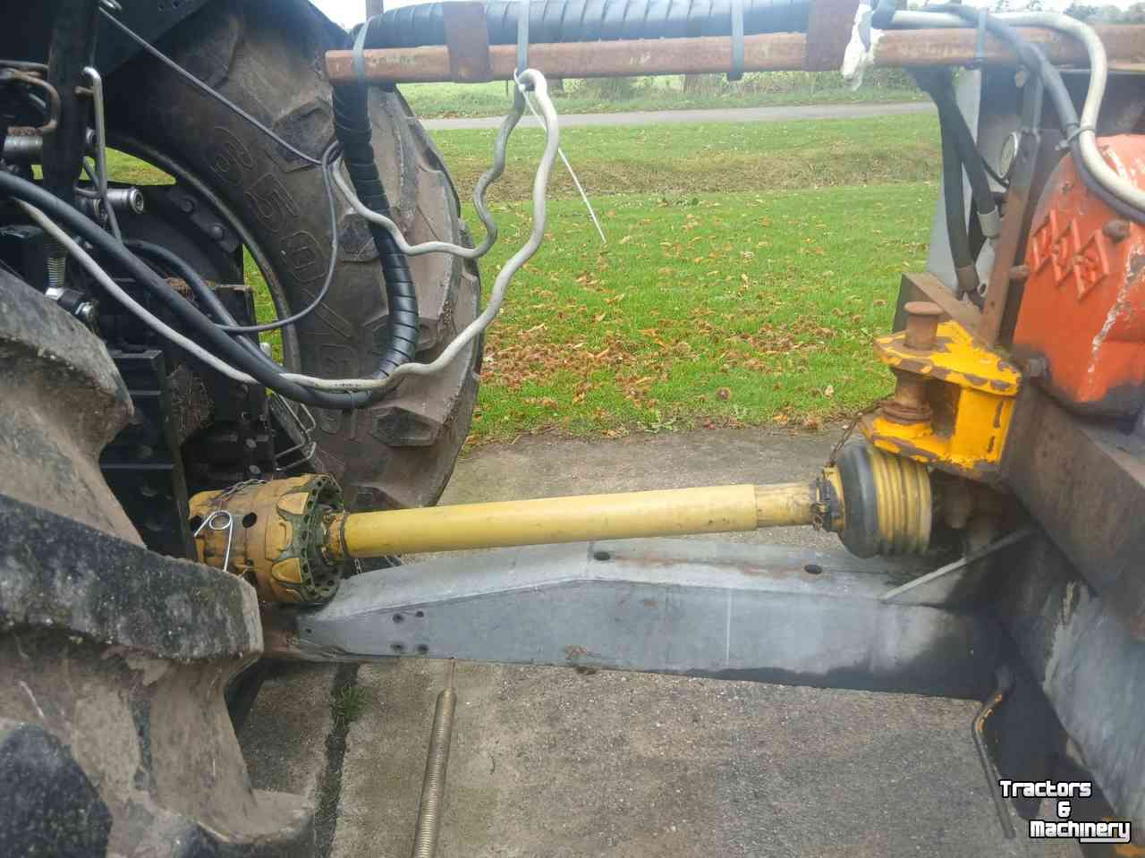 Gülletankwagen / Güllefässer Veenhuis mesttank 7500 liter met bemester