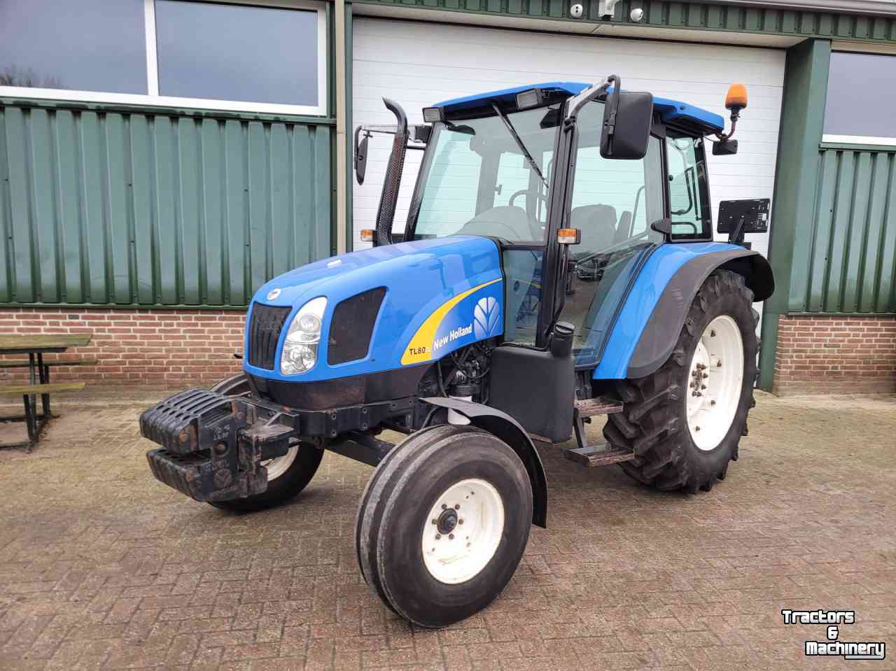 Schlepper / Traktoren New Holland TL80a