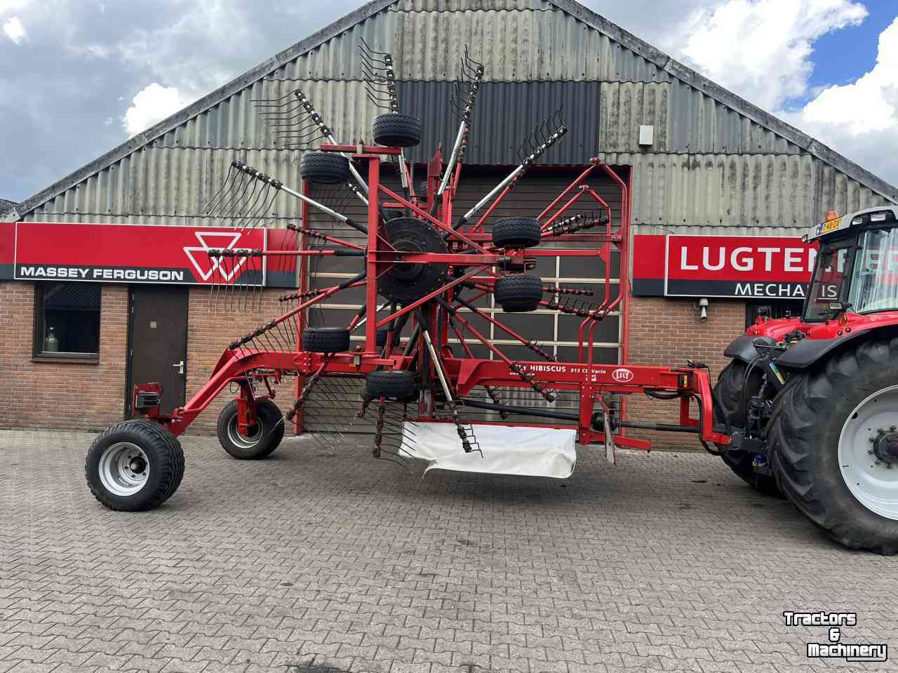 Schwader Lely Hibiscus 915 CD Vario hark weidebouwmachines