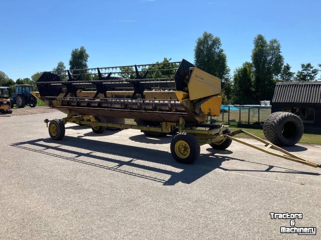 Mähdrescher New Holland TX 36
