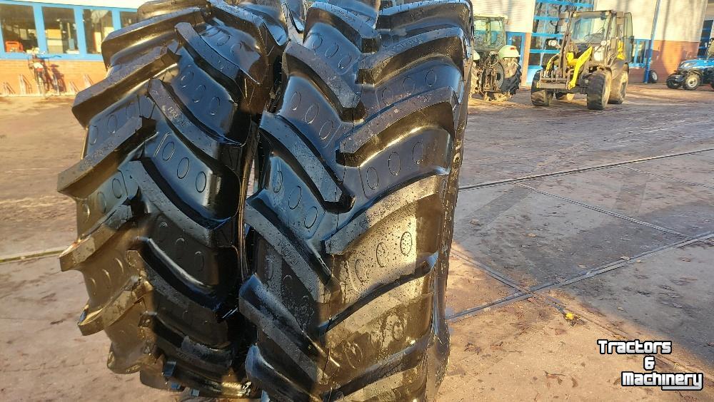 Räder, Reifen, Felgen & Distanzringe BKT 520/70R38