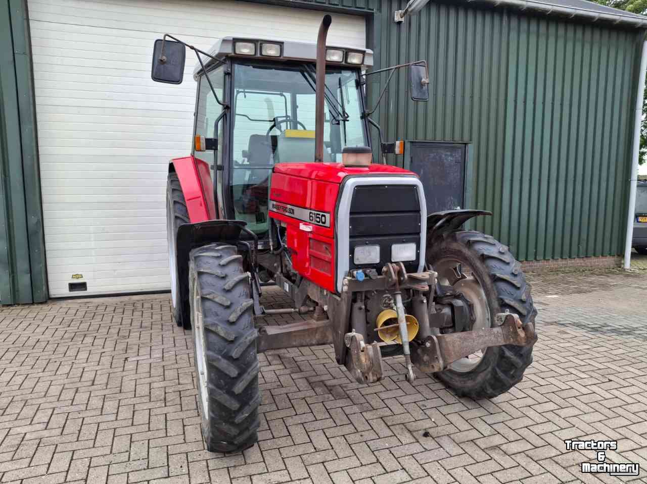 Schlepper / Traktor Massey Ferguson 6150 Dynashift