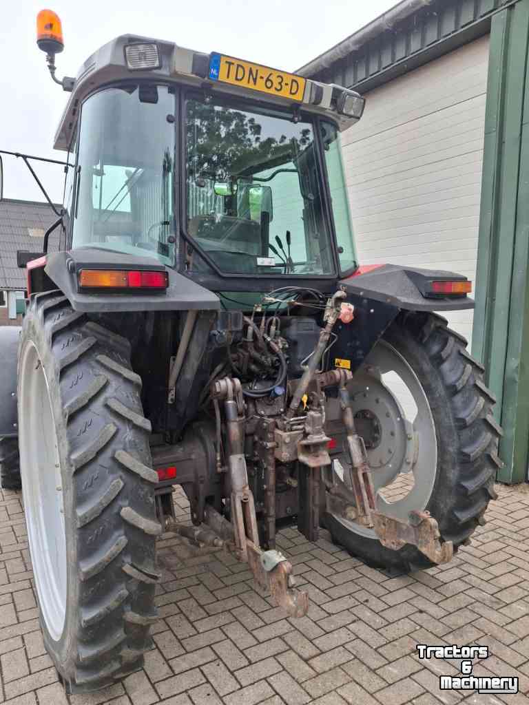 Schlepper / Traktor Massey Ferguson 6150 Dynashift