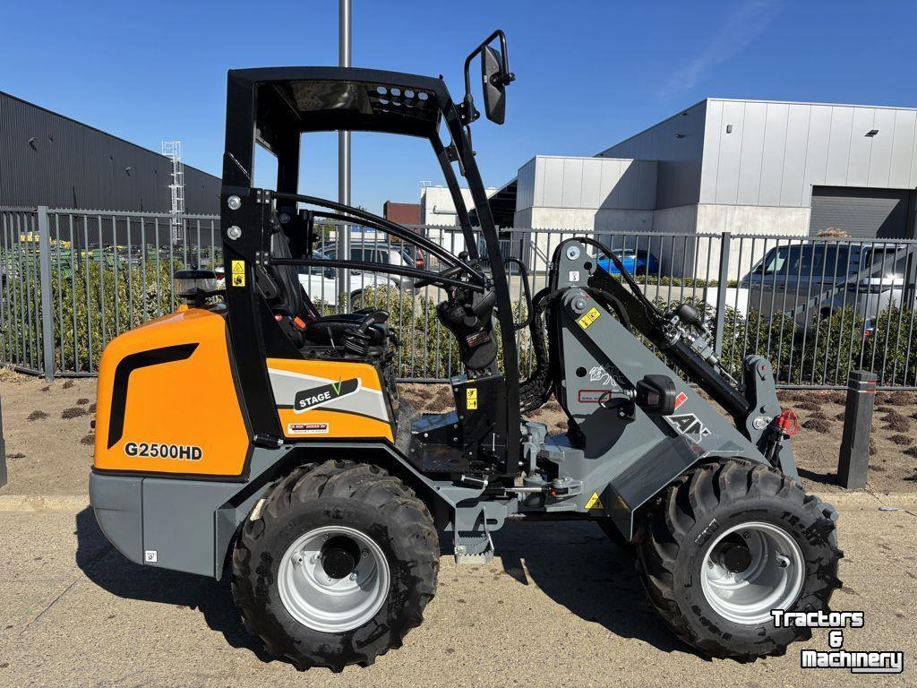 Radlader Giant G2500