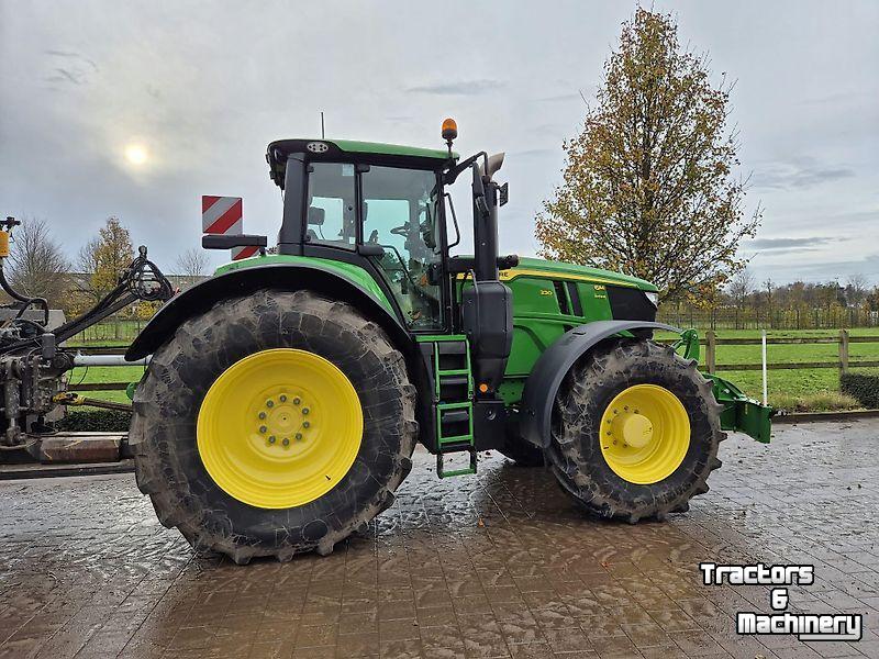 Schlepper / Traktor John Deere 6M230