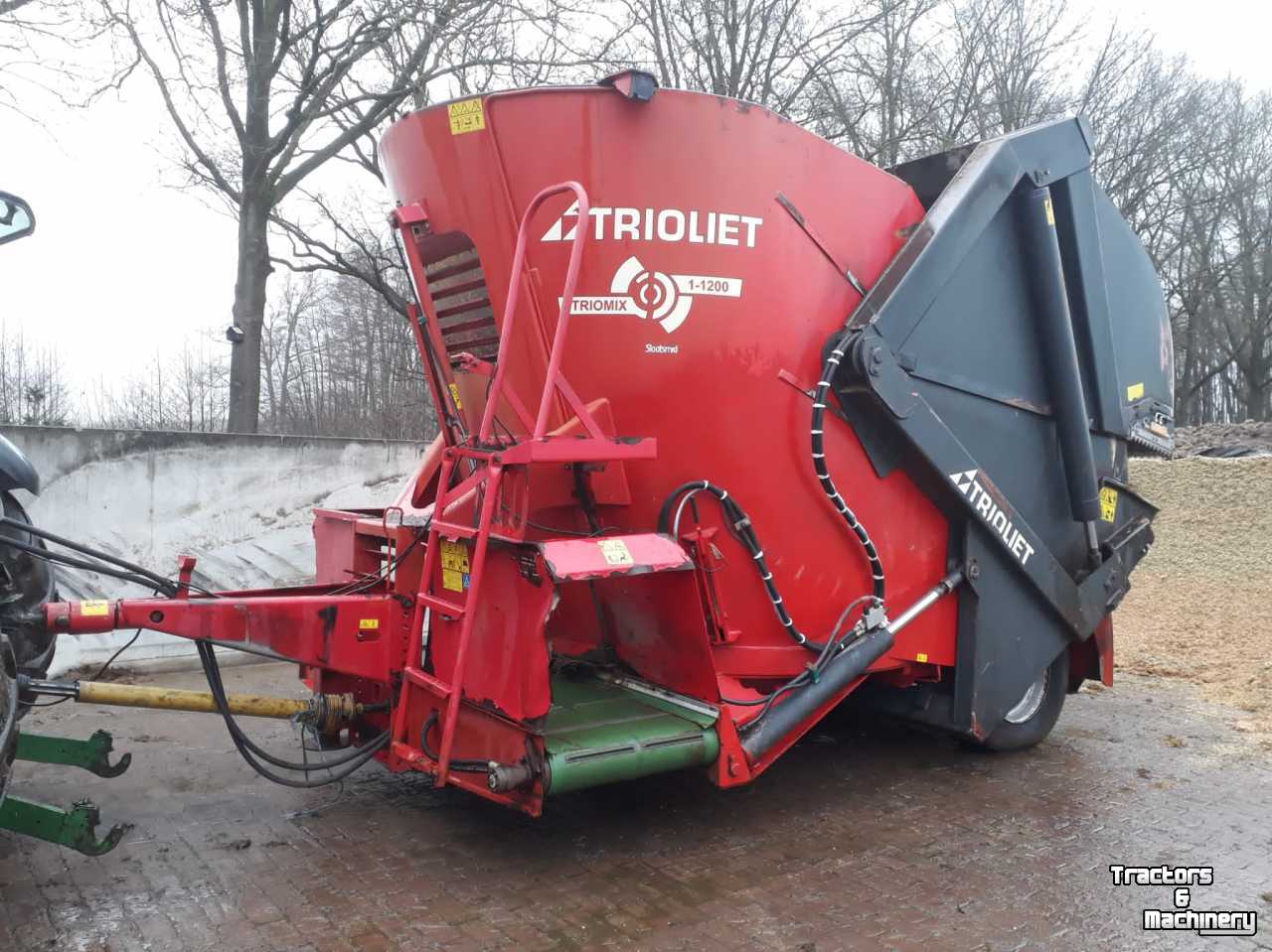 Futtermischwagen Vertikal Trioliet Triomix 1-1200