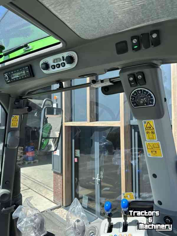 Schlepper / Traktor Deutz-Fahr Agrotron 6140.4 Rv-Shift Tractor