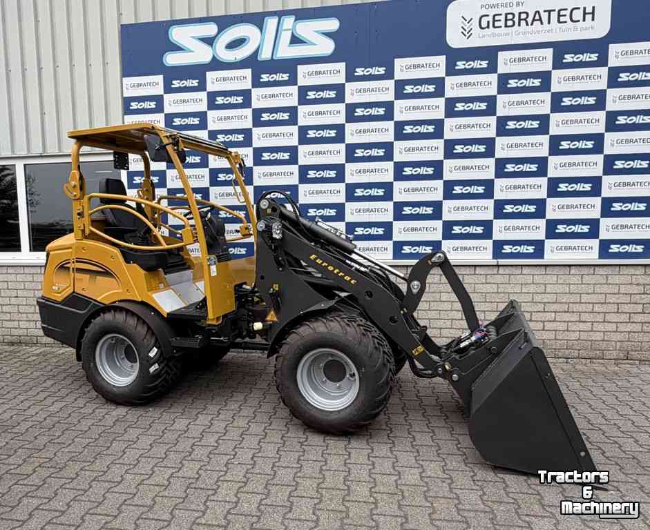 Radlader Eurotrac w12 €325 p/mnd. loader shovel minishovel