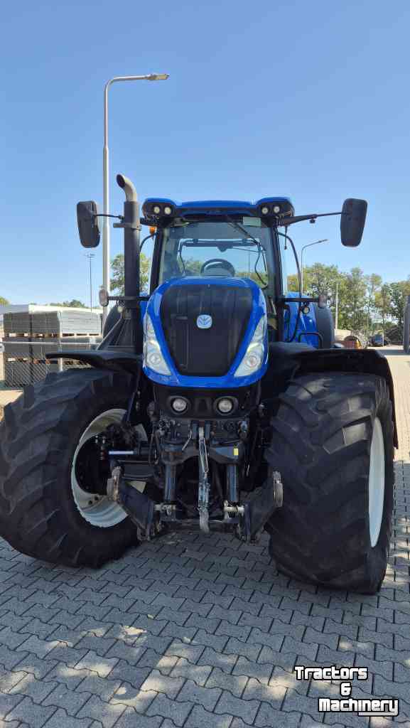 Schlepper / Traktor New Holland T7.315 HD AC 40Kmh. Lucht, Fronthef, geveerde vooras en cabine.