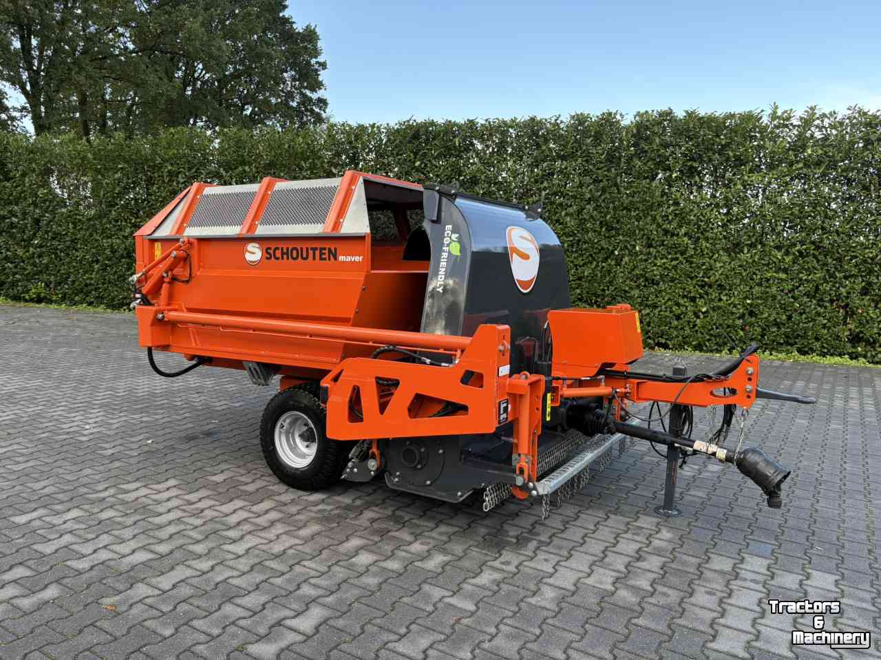 Mäh-Saug Kombination Schouten Maver M1803