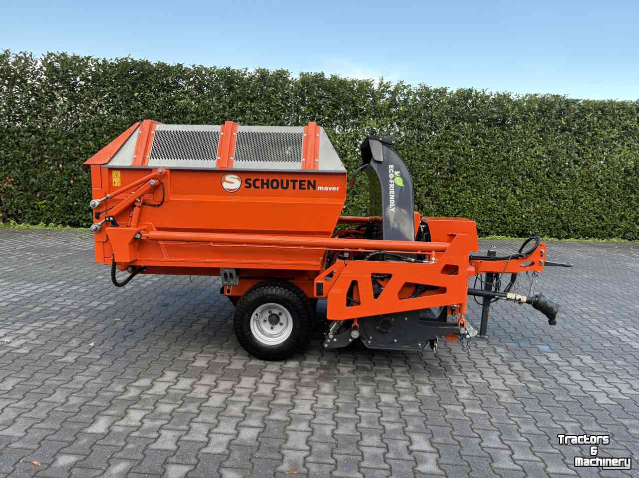 Mäh-Saug Kombination Schouten Maver M1803