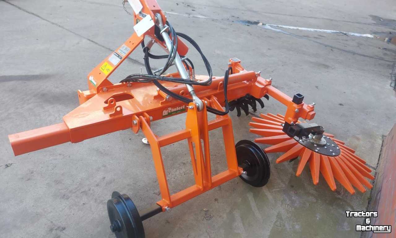 Sonstiges obstbaumaschinen und Zubehör Rinieri Bio Dynamic Single schoffelmachine