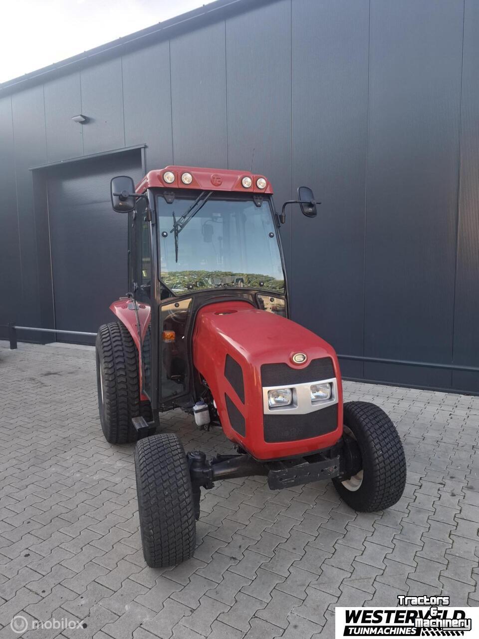 Schlepper / Traktor Shibaura Gebruikte Shibaura ST450 HST compact tractor 50 pk hst