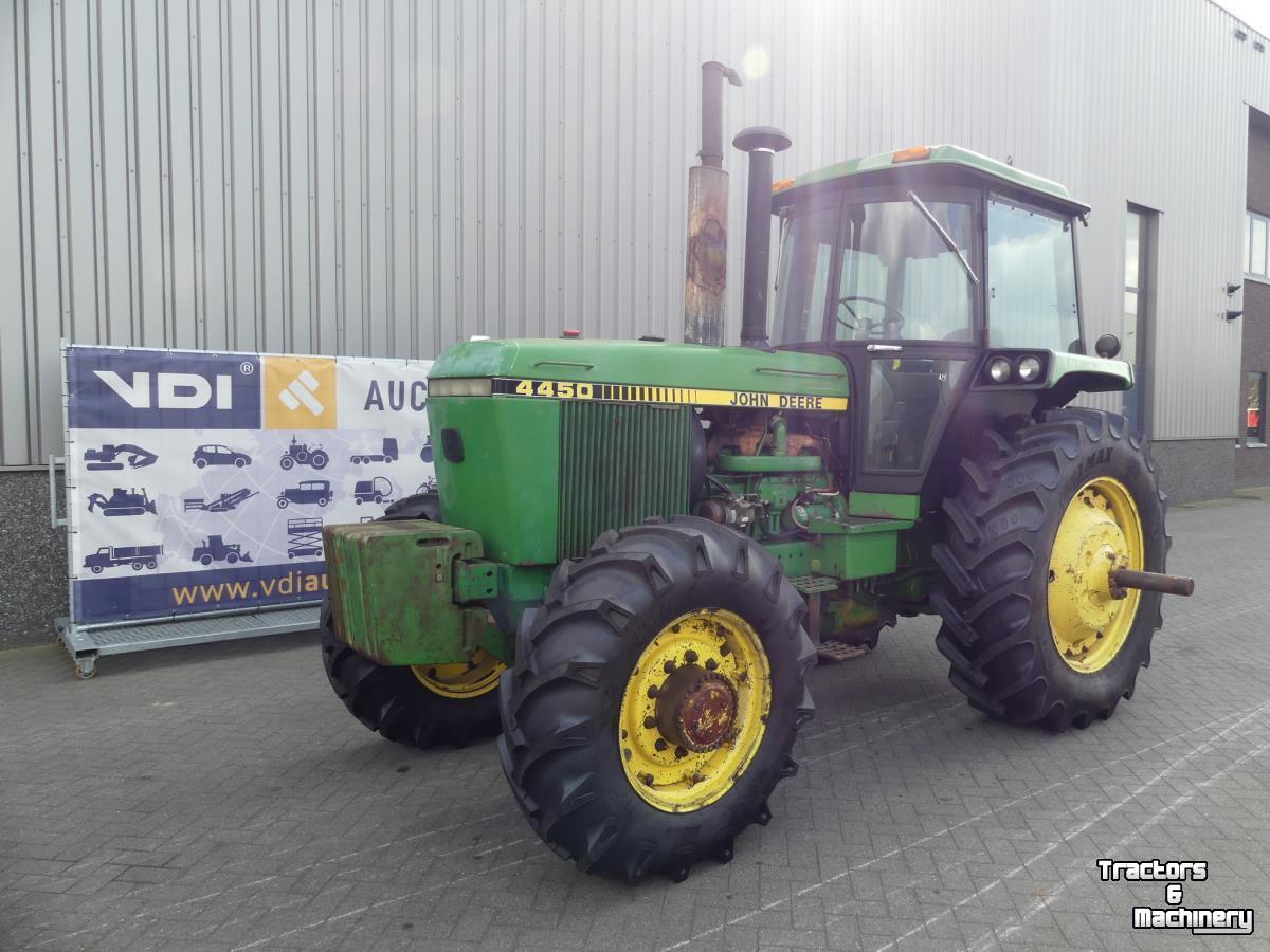Schlepper / Traktor John Deere 4450