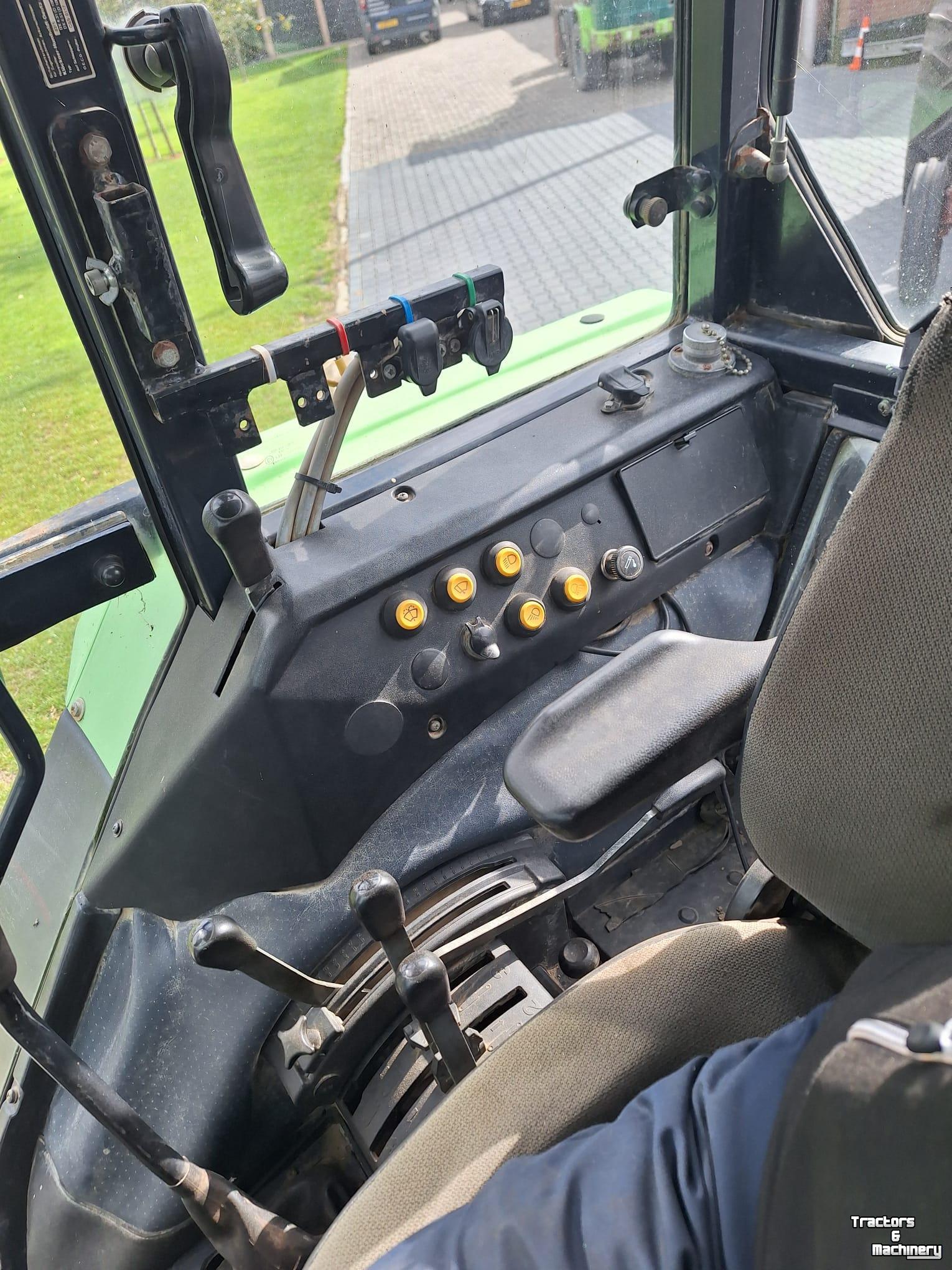 Schlepper / Traktor Deutz-Fahr Deutz Fahr DX 4.31 SE