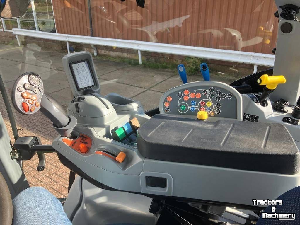 Schlepper / Traktor New Holland T5.120 DCT