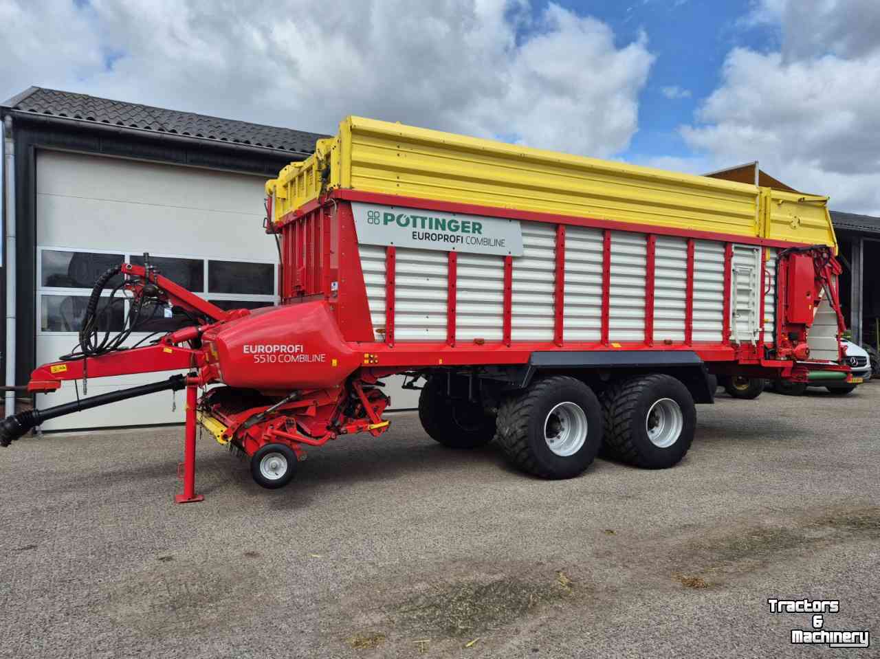 Lade- und Dosierwagen Pottinger Europrofi 5510 Combiline opraapwagen stalvoeren