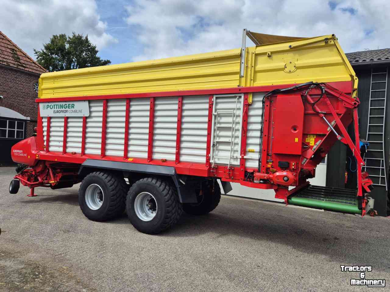 Lade- und Dosierwagen Pottinger Europrofi 5510 Combiline opraapwagen stalvoeren