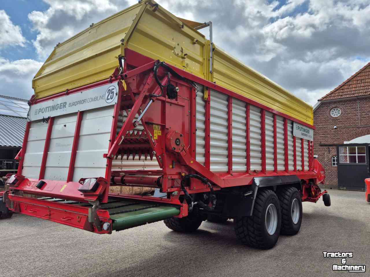 Lade- und Dosierwagen Pottinger Europrofi 5510 Combiline opraapwagen stalvoeren