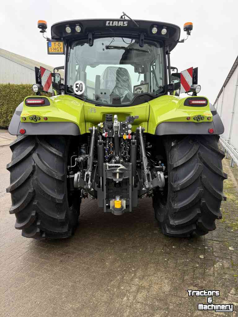 Schlepper / Traktor Claas ARION 570 CMATIC