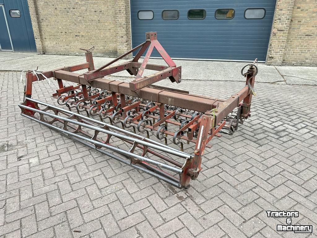 Grubber Kongskilde TRILTAND CULTIVATOR