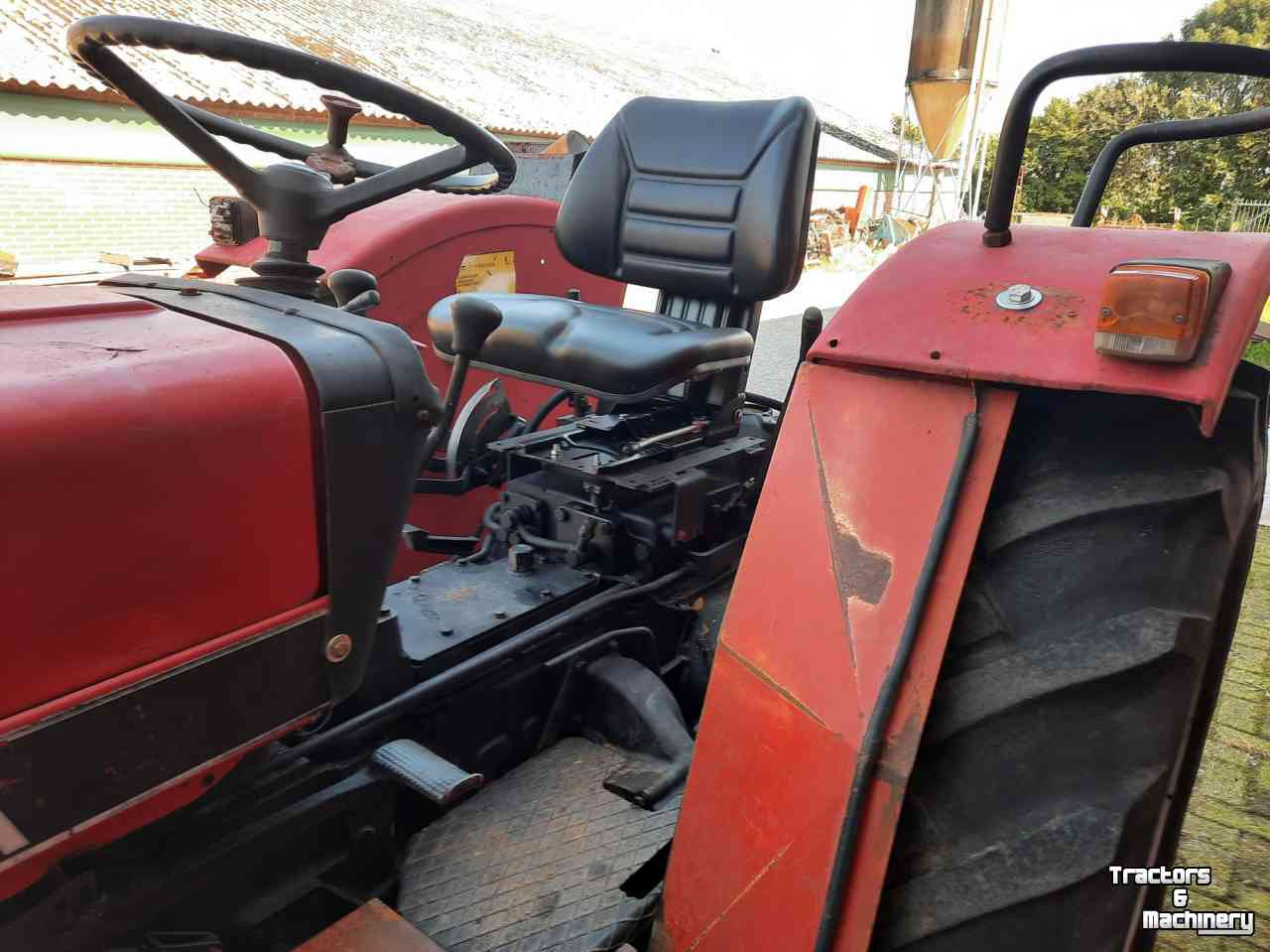 Schlepper / Traktoren Case-IH 533 4wd