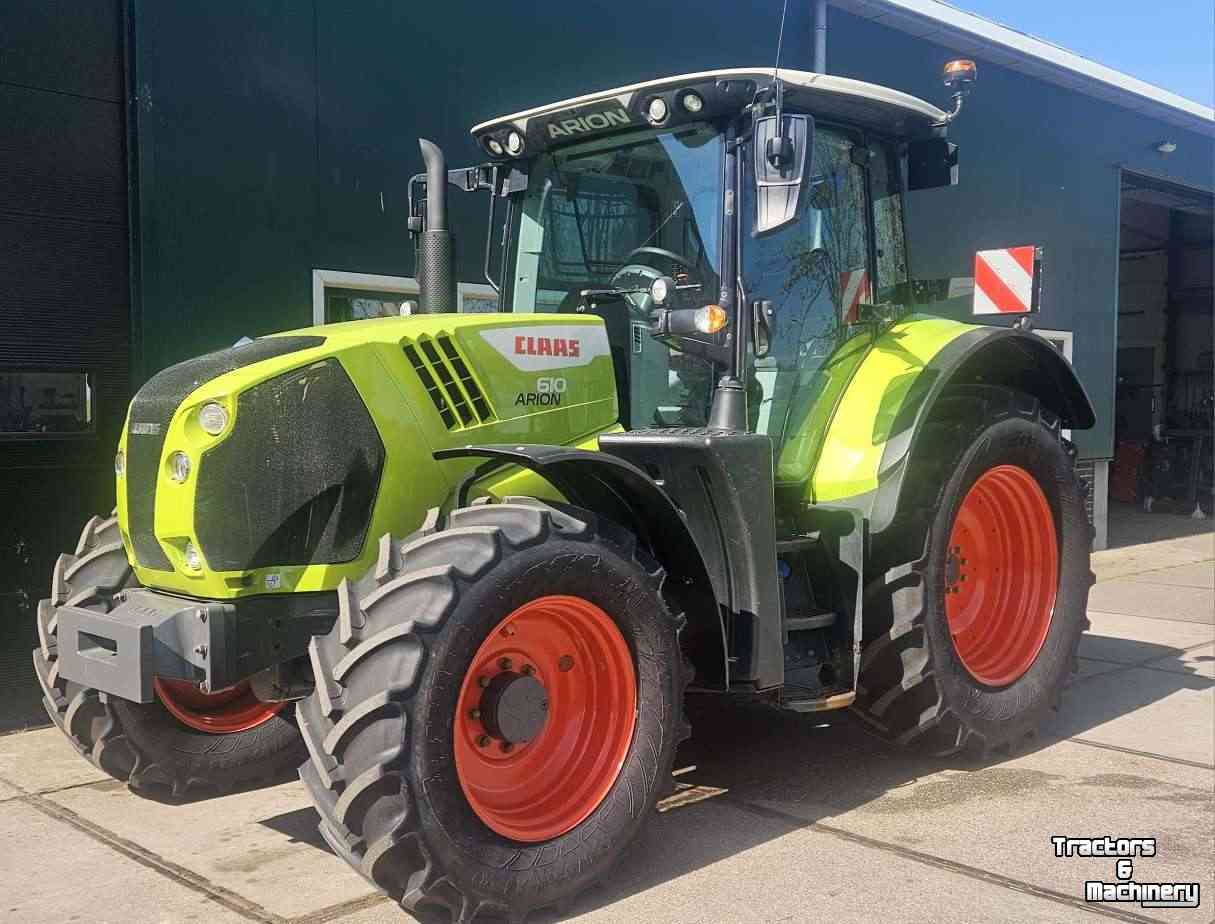 Schlepper / Traktor Claas Arion 610