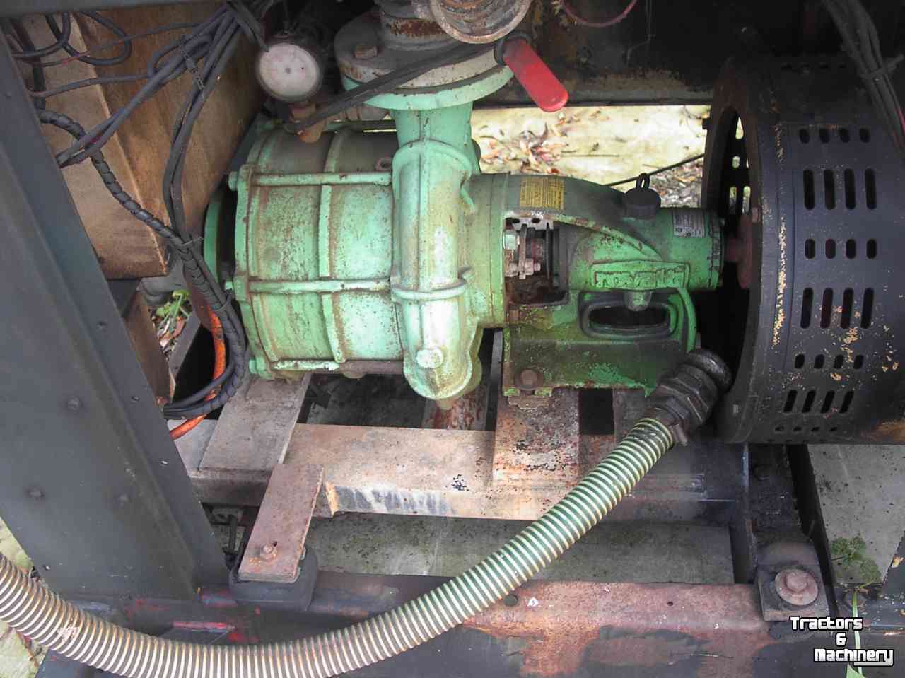 Stationäre Motor/Pump set Perkins met Caprari pomp  HD