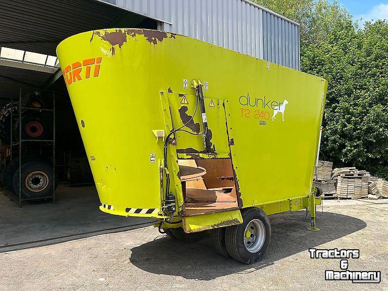 Futtermischwagen Storti Dunker T2 240