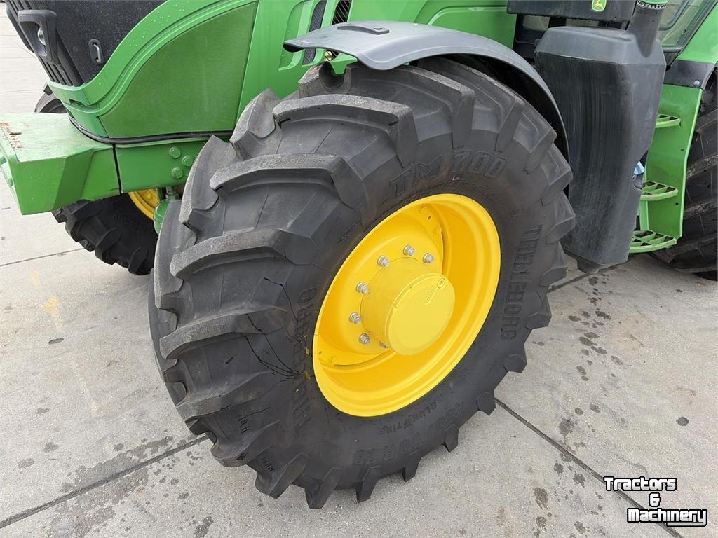 Schlepper / Traktor John Deere 6145R