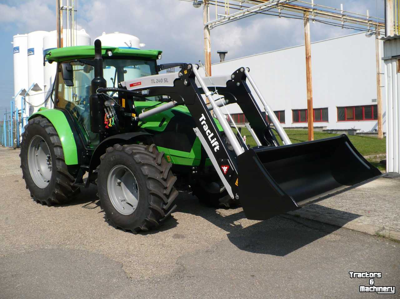 Frontlader  Traclift voorlader frontlader John Deere Zetor New Holland Case Steyr Kubota Deutz Fahr
